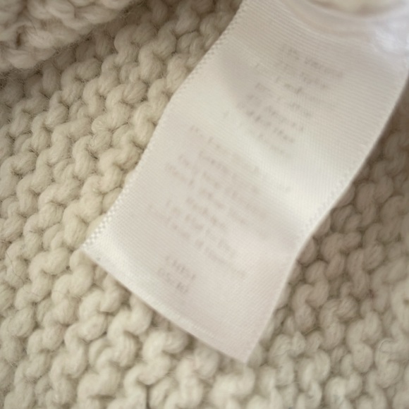 💕💕 Vintage Talbots Cream / Off-White Thick Sweater Size: Medium petite - Picture 8 of 10